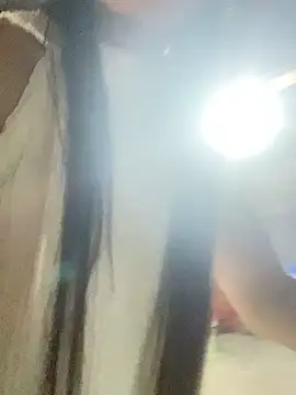 PhanHaa online show from 6, 10, 2025