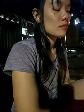 PhanHaa online show from 25, 11, 2025