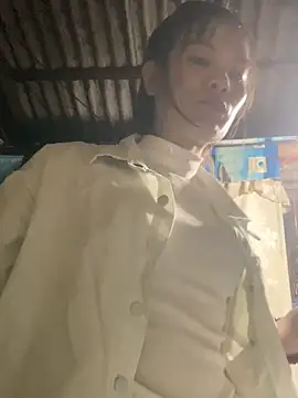 PhanHaa online show from 11, 11, 2025