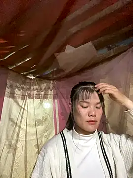 PhanHaa online show from 25, 9, 2025