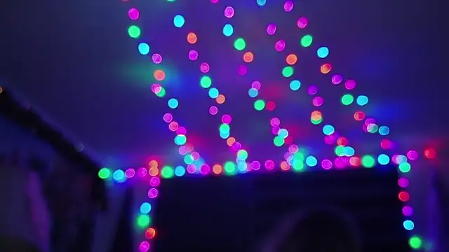 HotRedYeag online show from 25, 10, 2025