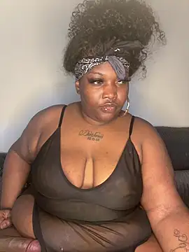 BeezyOleChocolateAss online show from 24, 6, 2026