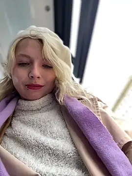 EveLittleSinner online show from 24, 9, 2025