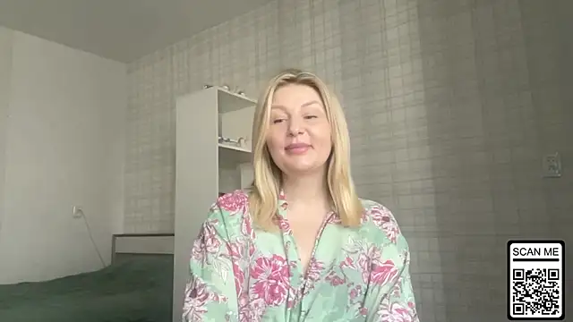 Snapshot of Blondie_xoxoxo chatting on 20, 2, 2026 Blondie xoxoxo online show from 20, 2, 2026