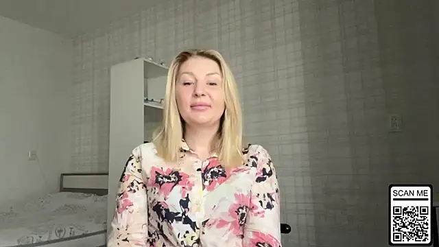 Snapshot of Blondie_xoxoxo chatting on 23, 2, 2026 Blondie xoxoxo online show from 23, 2, 2026