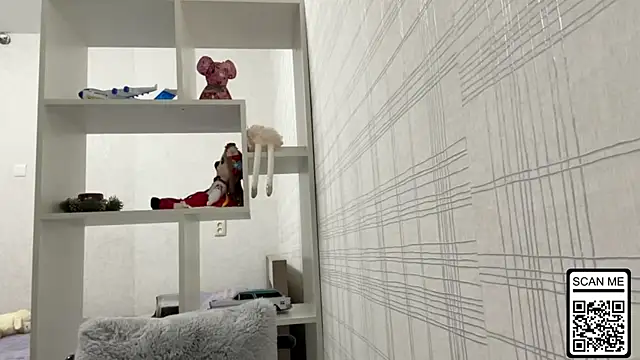 Snapshot of Blondie_xoxoxo chatting on 13, 11, 2025 Blondie xoxoxo online show from 13, 11, 2025