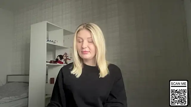 Snapshot of Blondie_xoxoxo chatting on 7, 2, 2026 Blondie xoxoxo online show from 7, 2, 2026