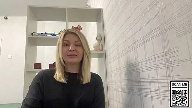 Snapshot of Blondie_xoxoxo chatting on 16, 2, 2026 Blondie xoxoxo online show from 16, 2, 2026