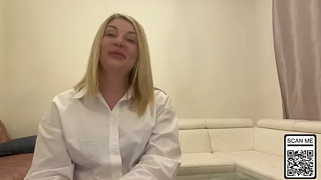 Blondie xoxoxo online show from 12, 5, 2026
