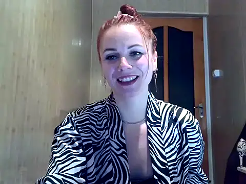 Kisa26311 online show from 18, 11, 2025