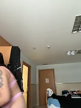 Kitty5348 online show from 12, 2, 2026