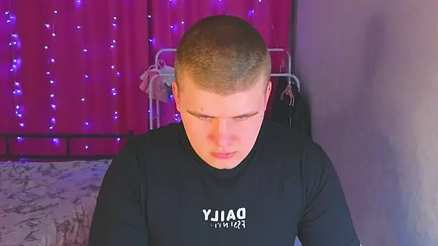 kittenmurr online show from 31, 3, 2026