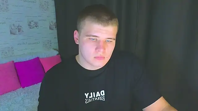 kittenmurr online show from 28, 9, 2025