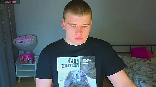 kittenmurr online show from 19, 10, 2025