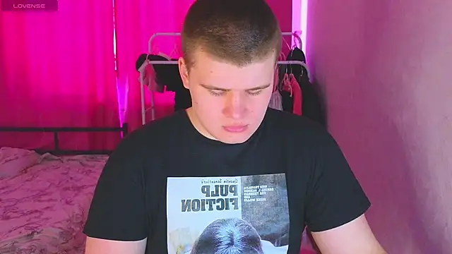 kittenmurr online show from 17, 3, 2026