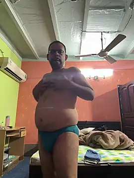 Snapshot of Rupkumarmaleforfun chatting on 2, 3, 2026 Rupkumarmaleforfun online show from 2, 3, 2026