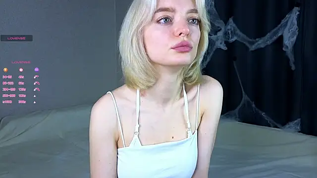 ShizukaBlanche online show from 1, 11, 2025