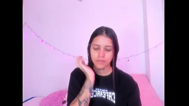 Abby roussee online show from 27, 10, 2025