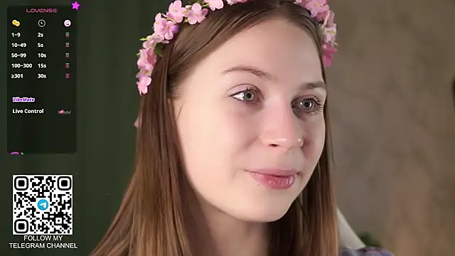 Snapshot of Stella_of_steel chatting on 29, 10, 2025 Stella of steel online show from 29, 10, 2025