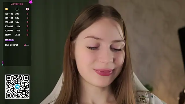 Snapshot of Stella_of_steel chatting on 5, 11, 2025 Stella of steel online show from 5, 11, 2025