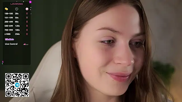 Snapshot of Stella_of_steel chatting on 11, 11, 2025 Stella of steel online show from 11, 11, 2025