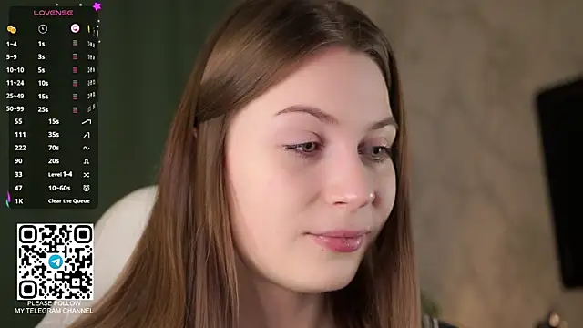 Snapshot of Stella_of_steel chatting on 28, 10, 2025 Stella of steel online show from 28, 10, 2025