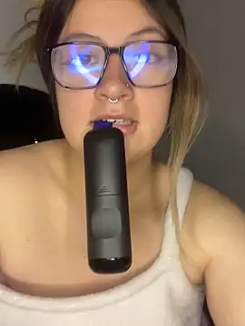 Snapshot of Blair_Bunnyy chatting on 12, 2, 2026 Blair Bunnyy online show from 12, 2, 2026