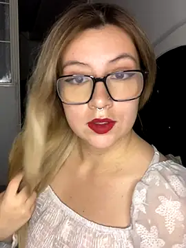 Blair Bunnyy online show from 29, 10, 2025