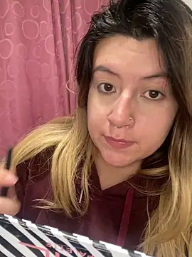 Blair Bunnyy online show from 10, 4, 2026