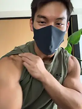 masucle216 online show from 6, 10, 2025