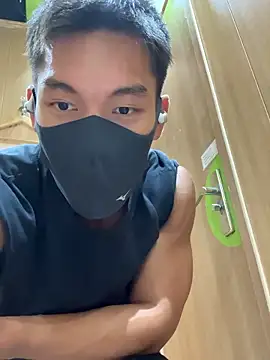 masucle216 online show from 23, 10, 2025