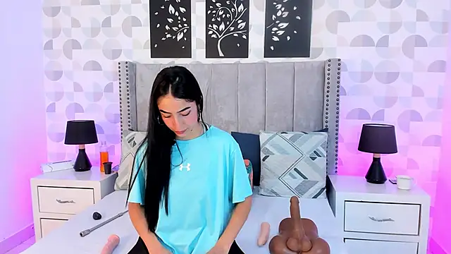 natasha moreno online show from 11, 10, 2025