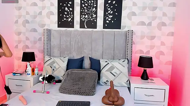 natasha moreno online show from 16, 10, 2025