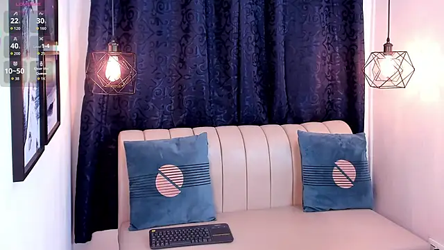 natasha moreno online show from 25, 9, 2025