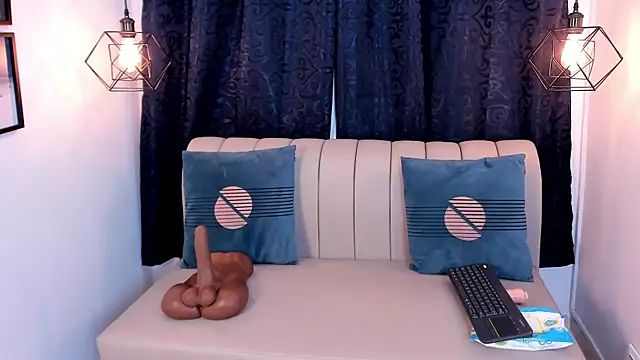 natasha moreno online show from 24, 9, 2025