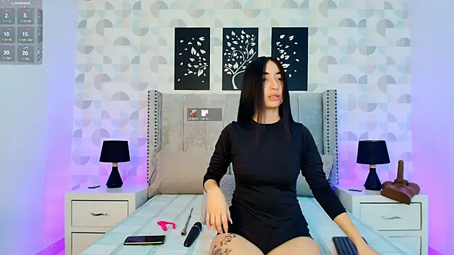 natasha moreno online show from 9, 5, 2026