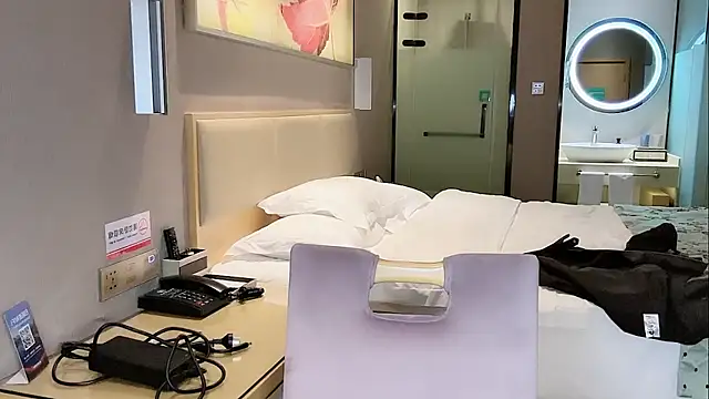 Ianxuan online show from 12, 10, 2025