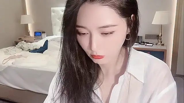 Ianxuan online show from 29, 9, 2025