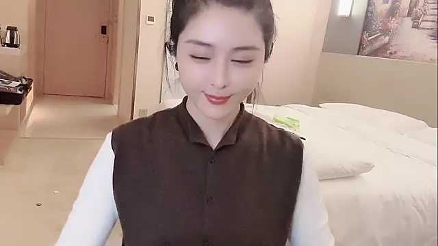 Ianxuan online show from 28, 11, 2025