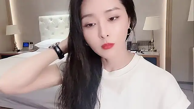 Ianxuan online show from 26, 9, 2025