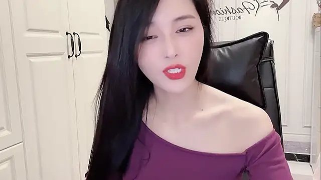 Ianxuan online show from 4, 10, 2025