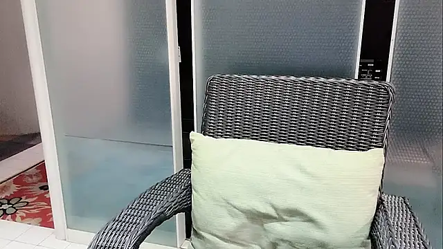 Ianxuan online show from 15, 9, 2025