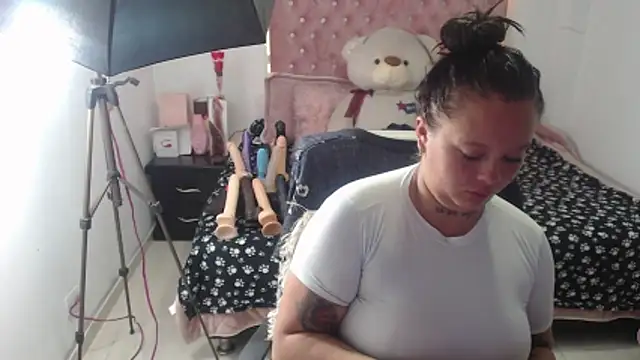 patty squirt  online show from 28, 2, 2026