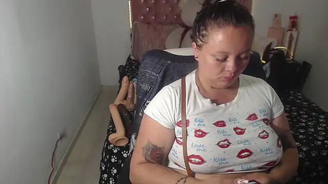 patty squirt  online show from 20, 10, 2025