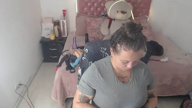 patty squirt  online show from 8, 4, 2026