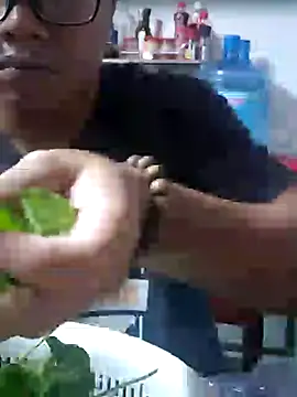 ANonngDan79 online show from 4, 10, 2025