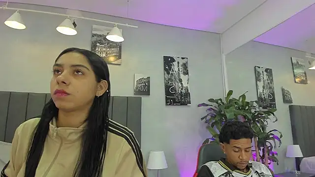 violet and myers online show from 26, 10, 2025