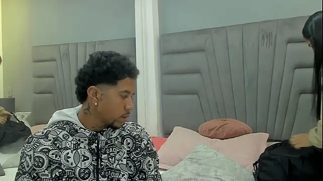 violet and myers online show from 7, 10, 2025