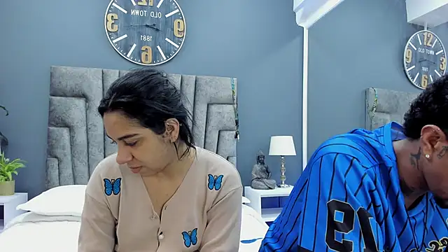 violet and myers online show from 4, 10, 2025