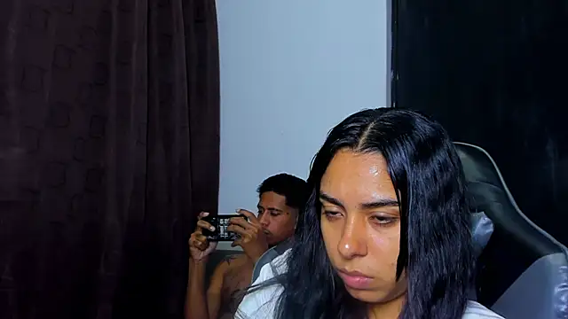 violet and myers online show from 14, 4, 2026